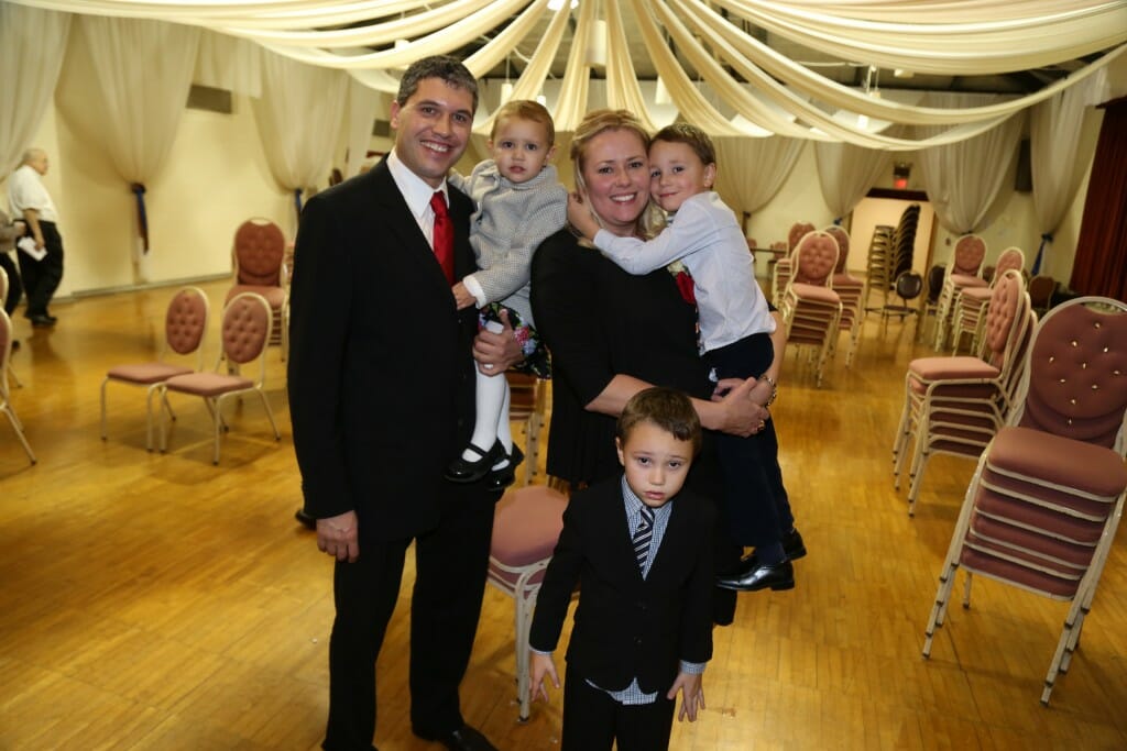 Dr Donna Koch-Kapturski w mężem i dziećmi/Zdjęcie: Radio RAMPA