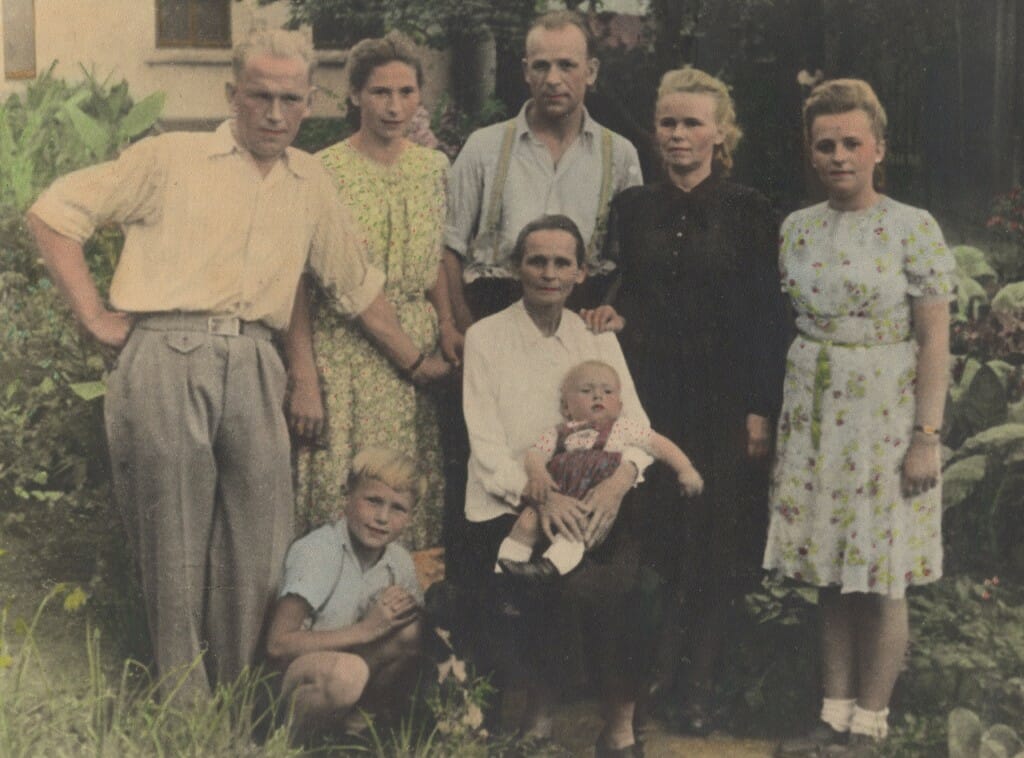 6 - Mirosław Wawrysz z rodziną fot. archiwum prywatne