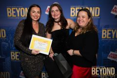 75-12-1-25-Christmas-Party-HV2A6559