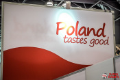 01 - Poland Tastes Good - 01