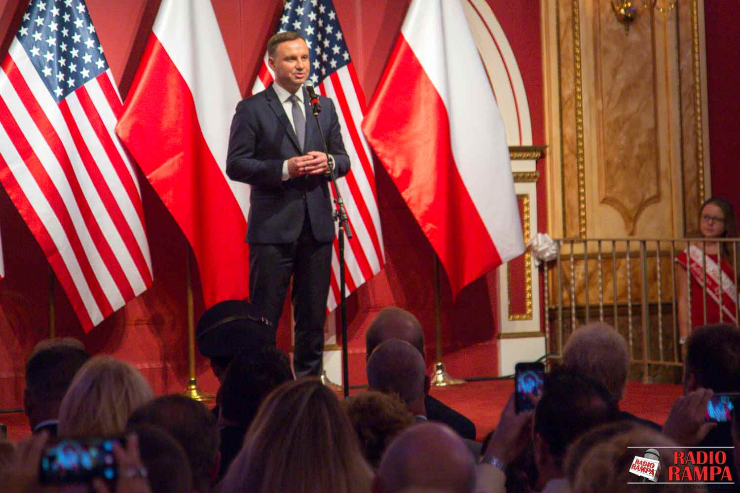 Prezydent Andrzej Duda spotkał się z Polonią w NJ - reportaż