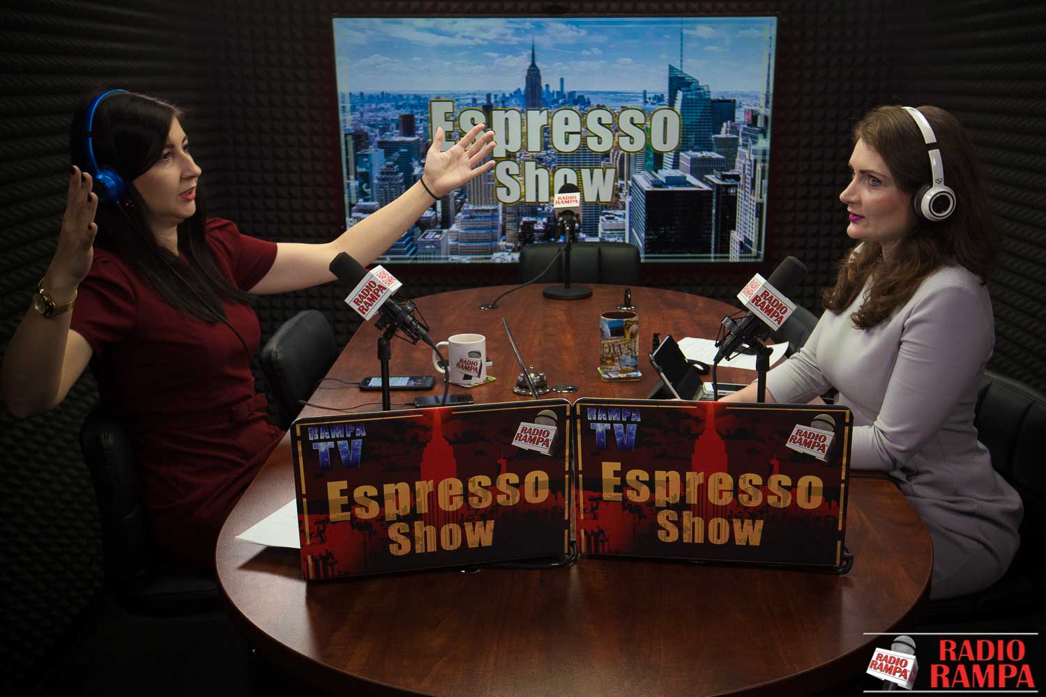 Espresso Show 2-15-18 Strzelaniny w szkołach w USA; Jak zachować spokój? Radio DEON z Chicago: pomoc dla bezdomnego Polaka