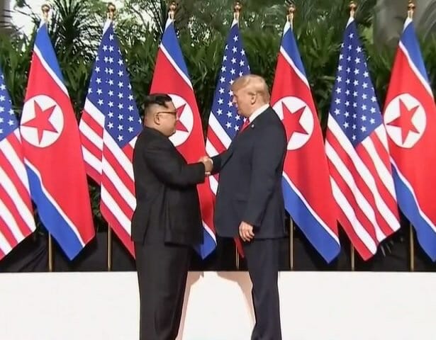 Historyczne spotkanie: Prezydent USA Donald Trump i Lider Korei Północnej Kim Jong Un