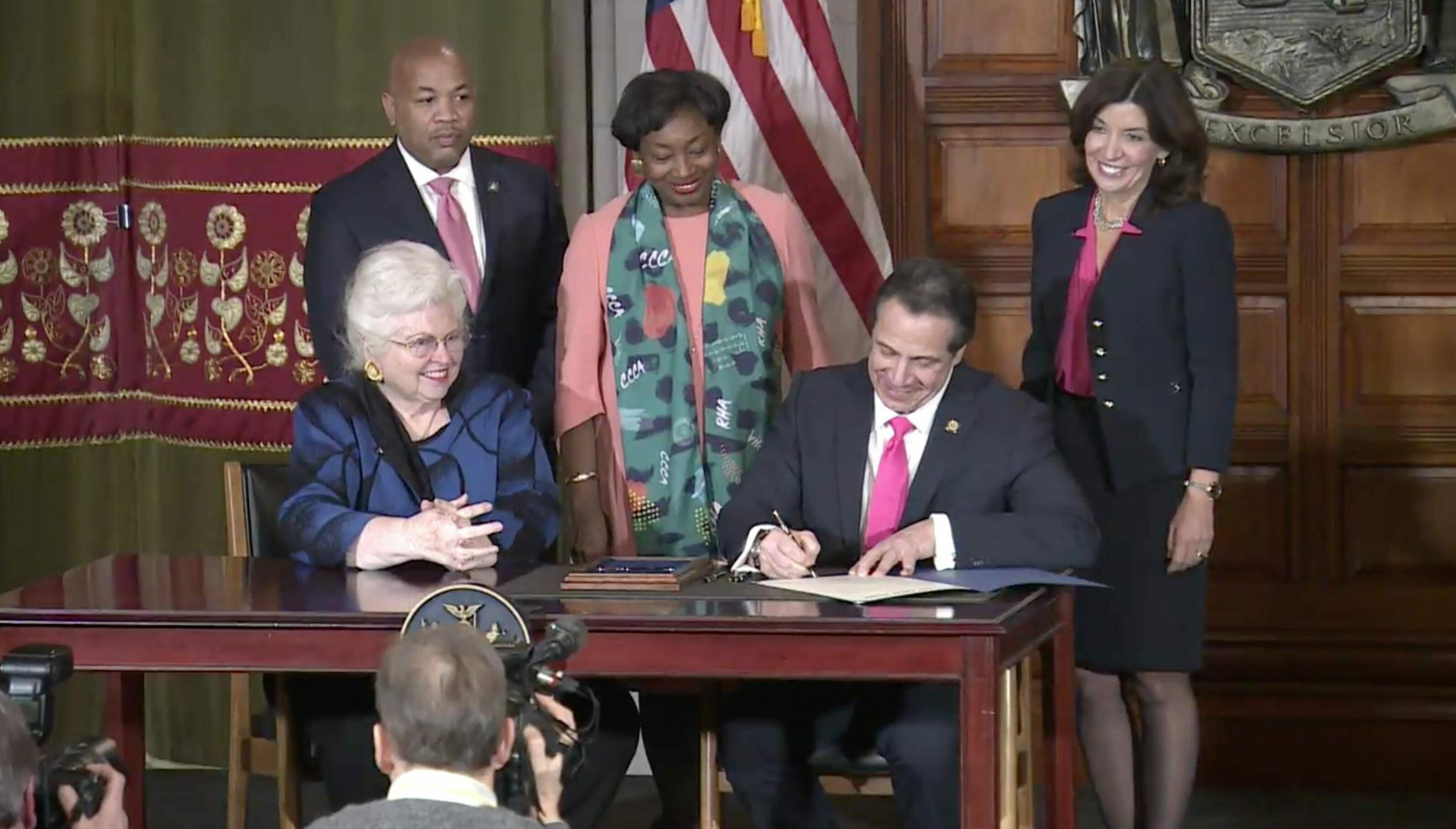 Gubernator stanu Nowy Jork podpisał nową ustawę aborcyjną