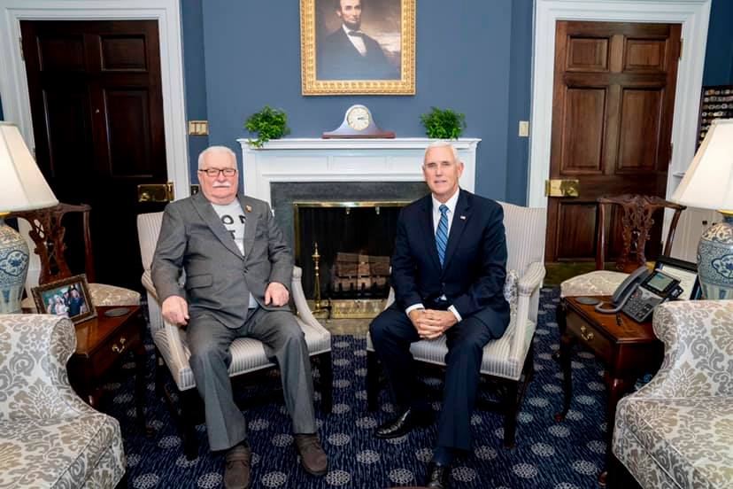 Lech Wałęsa spotkał się w Białym Domu z wiceprezydentem USA