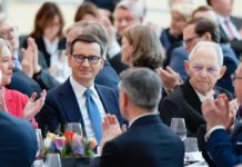 “Bez Polski nie byłoby ani wolnej Europy, ani zjednoczonych Niemiec” – uroczystości w Berlinie z udziałem Premiera Morawieckiego