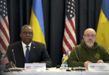 Sekretarz obrony USA po spotkaniu w Ramstein