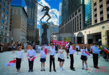 Polonia pod Pomnikiem Katyńskim uczciła pamięć poległych