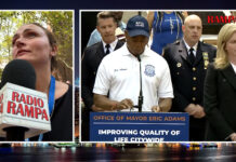 Pytanie do burmistrza NYC: rekordowo niska przestępczość vs. tragiczna strzelanina