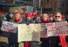 Polska pielęgniarka na strajku pielęgniarek w NYC